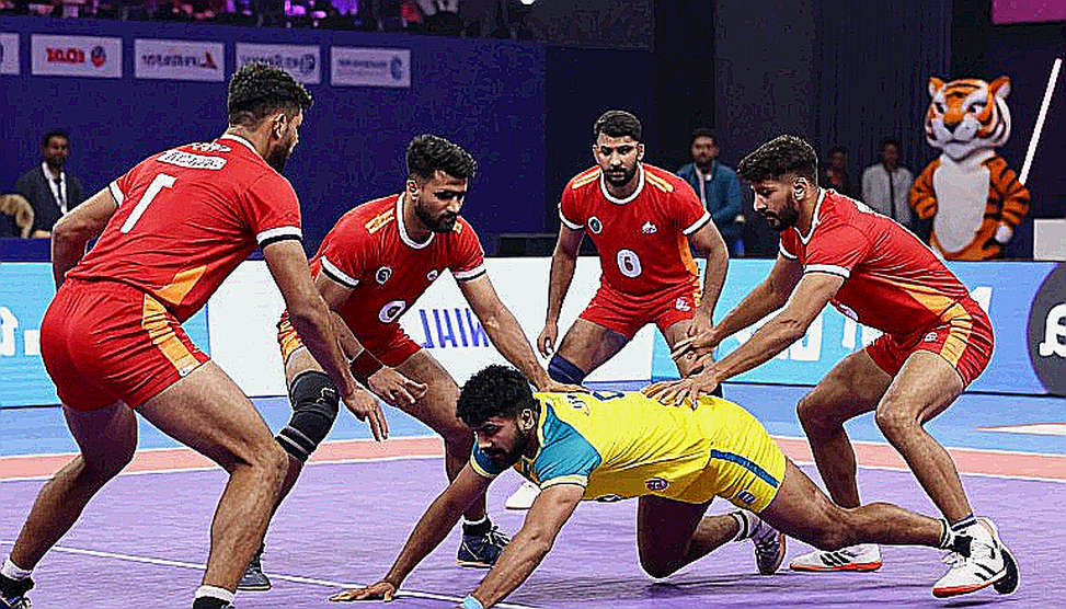 ৩১-১৭ থেকে ৪৮-২৪: নেপালকে উড়িয়ে দেওয়া সেমিফাইনাল ভারতের আসল সীমাটা মাপল না